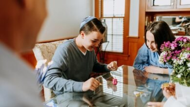 dreidel game celebration guide