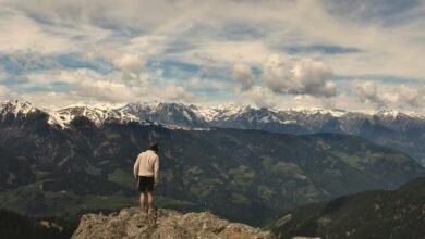 genghis khan s physical stature